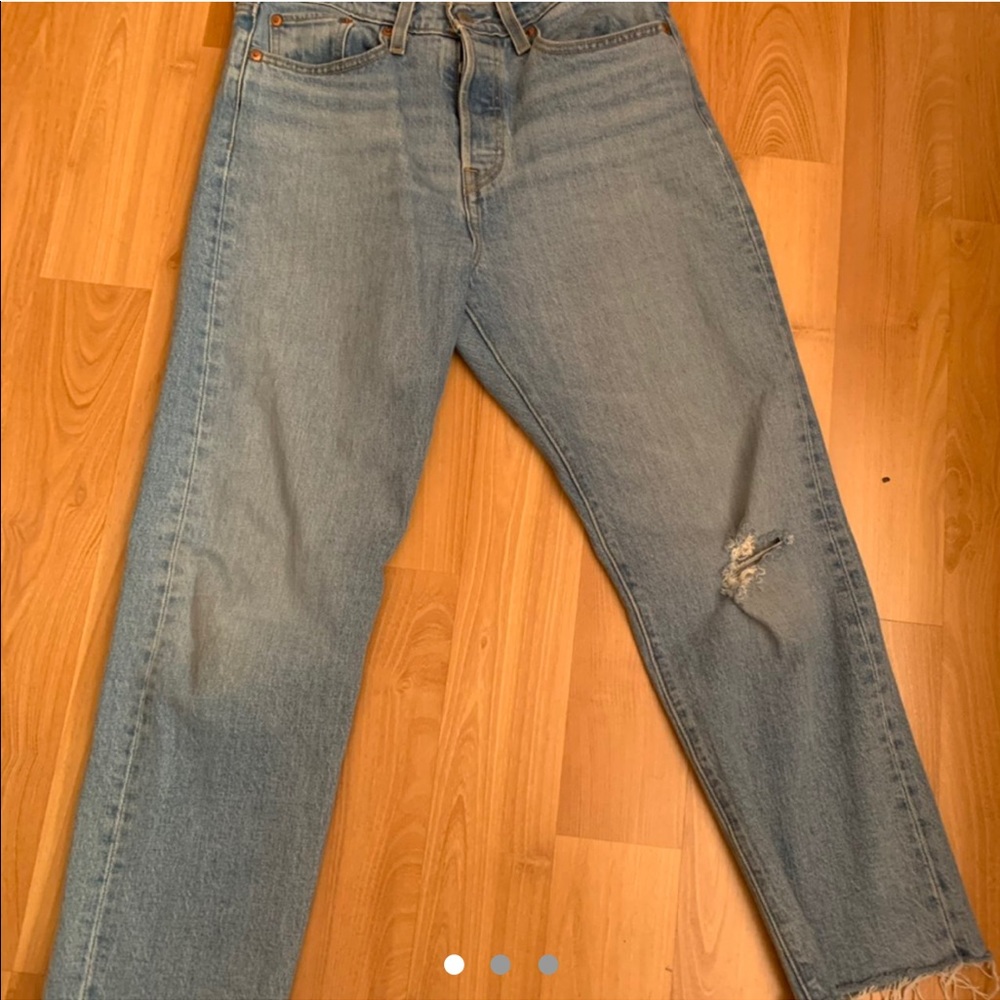 Levi’s Light Wash Wedgie Straight Jeans